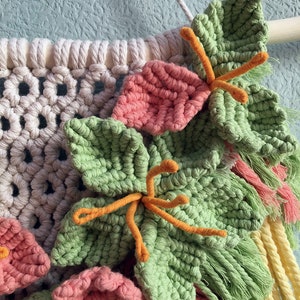 Macrame Cottagecore Flower Macrame Wall Hanging, Floral Wall Deco, 3D Macrame Flower ...