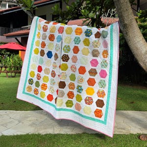 Hexagon Patchwork Quilt