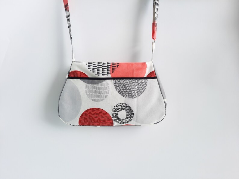 Shoulder Bag PDF Pattern/ 2 different sizes image 6