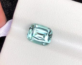 2,5 ct havsskumblå afghansk turmalin: Kuddslipad ädelsten