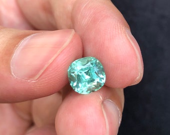 Paraiba color tourmaline