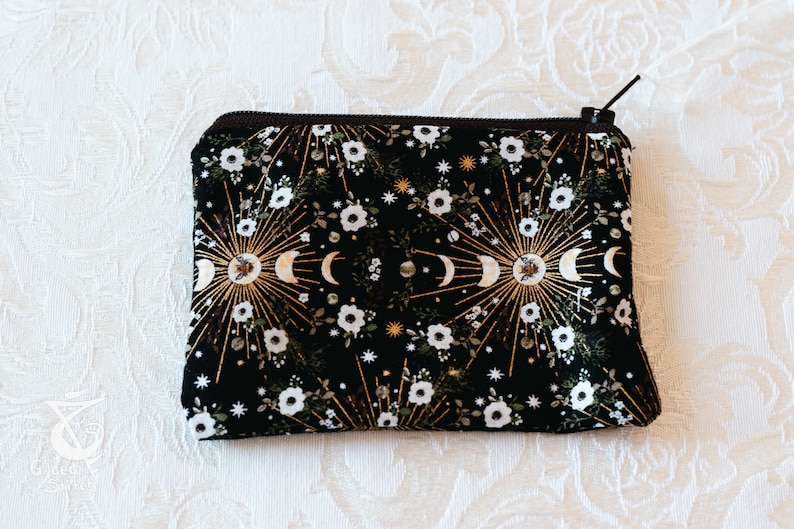 Recycled material zipper coin bag Moon
