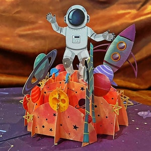 MOON WALKER ASTRONAUT Pop Up Karte - Nicht von dieser Welt - 3D-Rakete Geburtstagskarte - Entdecke das Universum jetzt - Meteore - Kometen - Weltall - Mond