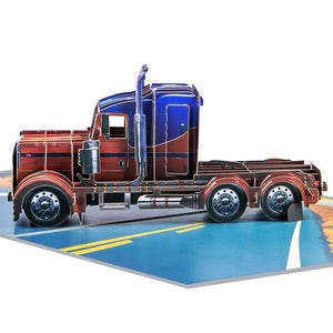 Cartão Pop-up para CAMINHÕES PESADOS - Plataforma Grande 3D - Reboque Trator de 18 Rodas - Keep On Truckin' - Dia dos Pais - Optimus Prime Peterbilt - Caminhoneiro