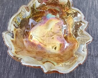 Vtg Carnival Glass Bowl Marigold Leaf & Berries Iridescent Ruffled Edge 7" Diam.