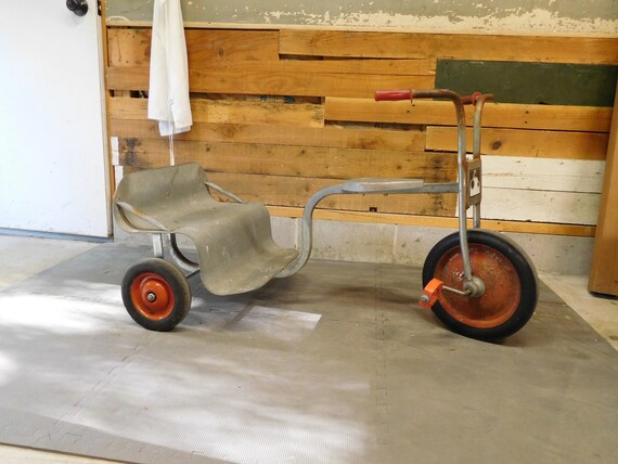 vintage angeles rickshaw tricycle