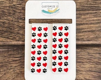 Dog lovers magnetic bookmark with hearts and paw prints (2 pack)