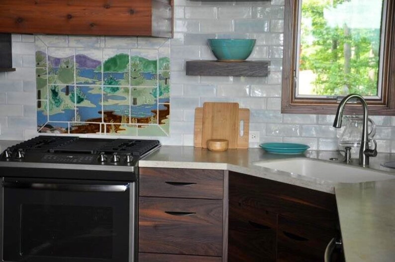 ceramic field tile backsplash