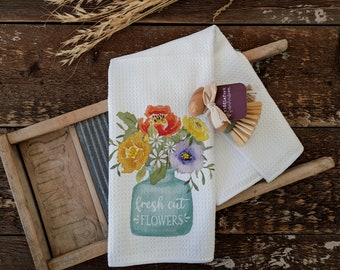 Farmhouse Waffle Tea Towel: Watercolor Floral Vase Kitchen Decor