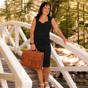 Leather briefcase | for women & men | shoulder bag | business bag | work bag | gift for graduates | teachers | bosses