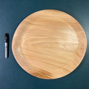 16&quot; diameter elm platter, gloss finish, lacquer, elliptical.