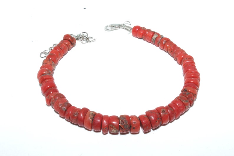 100/% Natural Vintage red Coral Beaded Bracelet 7inc