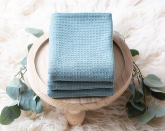 RTS Seafoam Newborn Textured Knit Wrap | Seafoam Newborn Wrap Prop | Baby Stretchy Wraps | Frayed Wrap Prop | Photo Prop | Macio e elástico