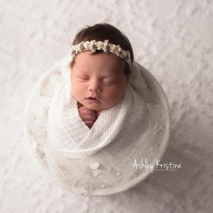 RTS Neutrale Blumenkrone | Heller Creme Ivory Bio-Blütenhalo | Neugeborenen Baby Mädchen Kleinkind Raffhalter Blumen Stirnband l Fotografie Prop