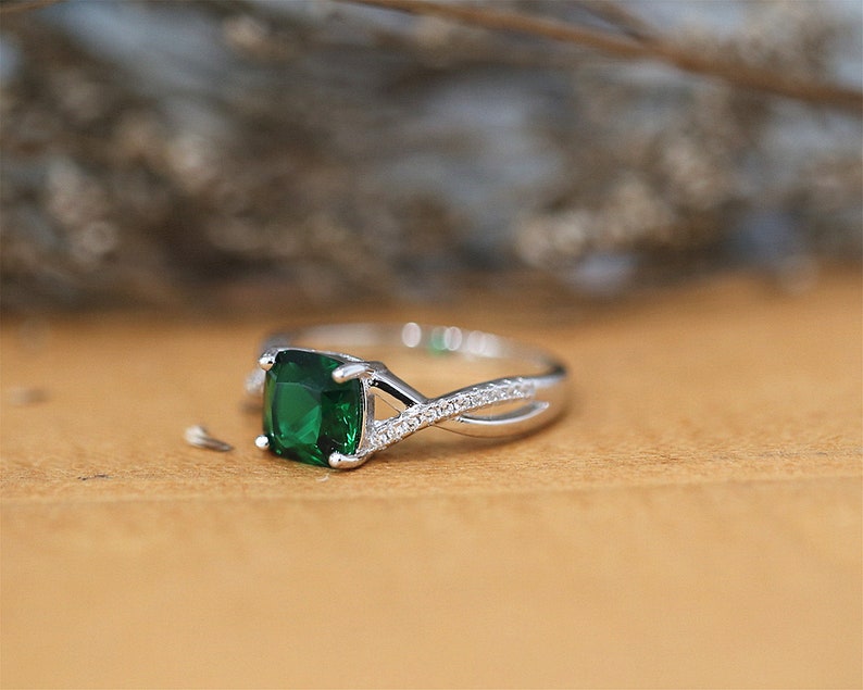 Lab Created Emerald 7*7mm Ring Cushion Cut Engagement Ring Handmade Sterling Silver Ring Gemstone Ring Bridal Ring