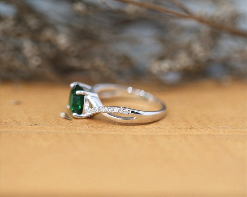 Lab Created Emerald 7*7mm Ring Cushion Cut Engagement Ring Handmade Sterling Silver Ring Gemstone Ring Bridal Ring