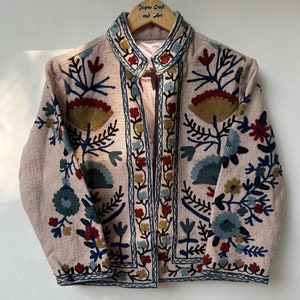 Handmade Suzani Embroidery Jacket, Winter Wear Jacket Coat, Womens Coat, Suzani Short Jacket, TNT Fabric Suzani Jacket, Robe, Gift For Her