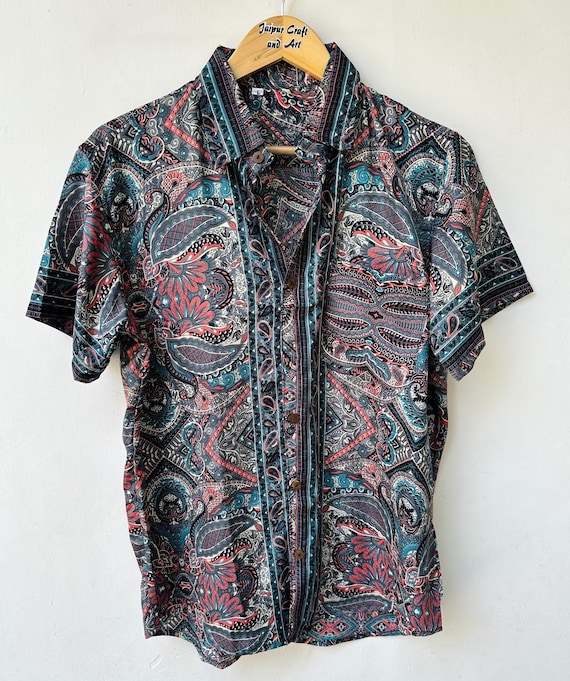 Vintage Silk Shirt, Men's Half Sleeve Shirt, Chic Shirt for Men, Gifts for Him, Retro Vintage Shirt, Boho Chic Shirt, Hawaiian Shirts, Silk - Etsy Vintage Silk Shirt, Men's Half Sleeve Shirt, Chic Shirt for Men, Gifts for Him, Retro Vintage Shirt, Boho Chic Shirt, Hawaiian Shirts, Silk - Etsy