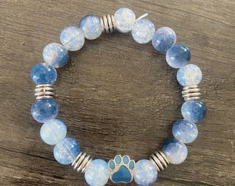 Handmade dog & cat lover beaded bracelet, pet themed stretch cord jewelry, paw print charm gift for animal lovers, dog mom gift,cat mom gift