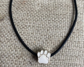 Paw necklace, paw print, unisex jewelry, animals, dogs, cats, men’s necklace, paws, rescue mom, rescue mom gift, dog lovers