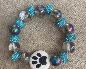 Beaded bracelet, paws, paw charm bracelet, handmade, animals, dogs, cats, rescue mom gift, dog mom, cat mom, stretch bracelet