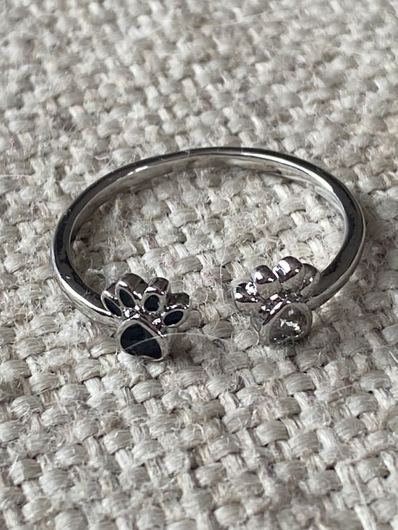 Sterling Silver Kitten Paws Ring Sterling Silver Kitten Paws Ring