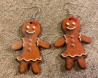 Gingerbread man earrings, gingerbread, gingerbread cookie, polymer earrings, polymer, Christmas, under 20, ready to ship, gift idea for her