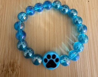 Beaded charm bracelet, paw charm, beaded bracelet, cat lover, dog lover, gift for her, gifts for him, dog mom gift, memorial pet jewelry