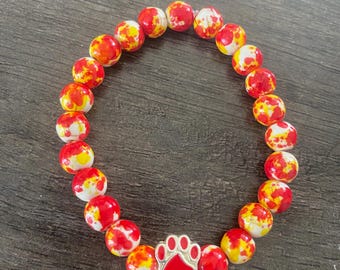 Handmade dog & cat lover beaded bracelet, pet themed stretch cord jewelry, paw print charm gift for animal lovers, dog mom gift,cat mom gift