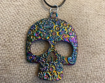 Skull pendant necklace, skull jewelry, skulls, halloween jewelry, halloween, unisex jewelry, skull necklace, skull jewelry