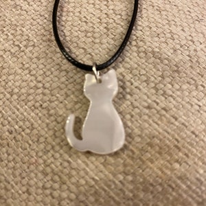 Collana gatto, mamma gatto, gatti, gatti, animali, gioielli animali, regalo sotto i 20 anni, salvataggio mamma, animali domestici, gioielli per gatti, fascino galvanizzato