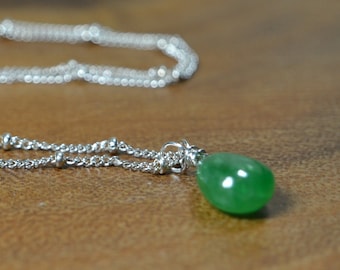 Tsavorite Garnet Briolette Necklace in Sterling Silver // Green Garnet // January Birthstone // Minimalist Garnet // 25th Anniversary Gift