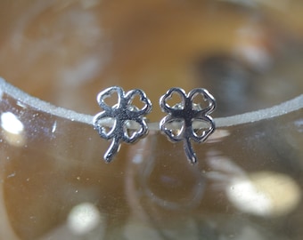 Four Leaf Clover Post Earrings in Sterling Silver // Four Leaf Clover Earrings for her // St Patrick's Day // Minimalist Studs // Seasonal