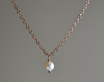 Delicate Single Pearl Necklace~Round Pearl Drop Necklace~Gold Fill, Rose gold Fill, Sterling Silver~Layering Necklace~Birthstone Jewelry