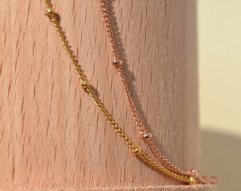 Sierlijke satelliet ketting minimalistische armband ~ 14k Rose Gold Fill/14k Gold Fill ~ Delicate gelaagdheid armband ~ eenvoudige kettingarmband ~ cadeau voor haar