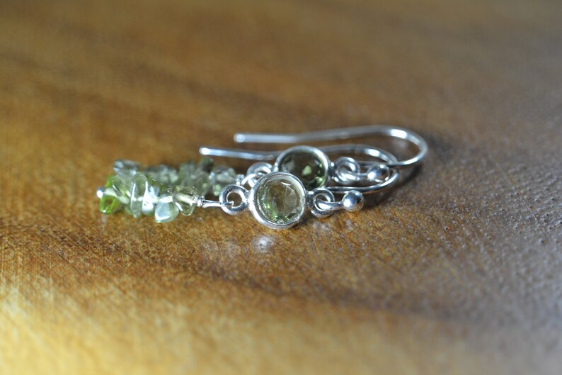 Moldavitörhängen i sterlingsilver // Tektitorhängen // Äkta moldavitsmycken // Tjeckisk moldavit // Läkande ädelsten // Elegant bild 3