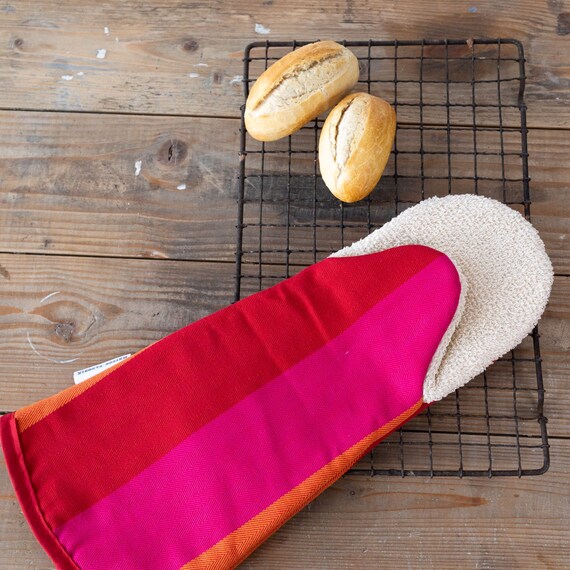gauntlet oven gloves