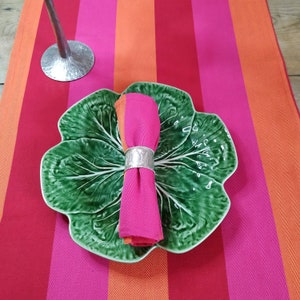 Table Runner Red orange pink