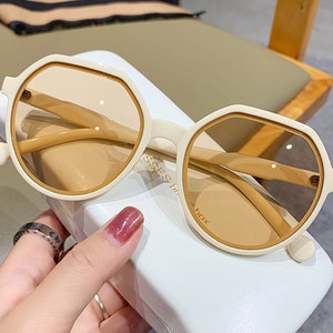 Retro Vintage Sunglasses/Milk tea white sunglasses/ INS sunglasses/Sunnies Retro/Girls Sunglasses/Boys Sunglasses/Ladies Sunglasses/Gift