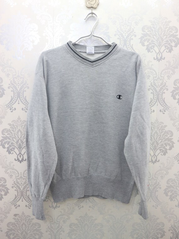 champion roundneck sweater