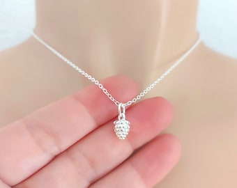 Pinecone necklace, pinecone jewelry, 925 sterling silver pinecone pendant, nature lover gift, 3d pinecone, plant lover gift, dainty necklace