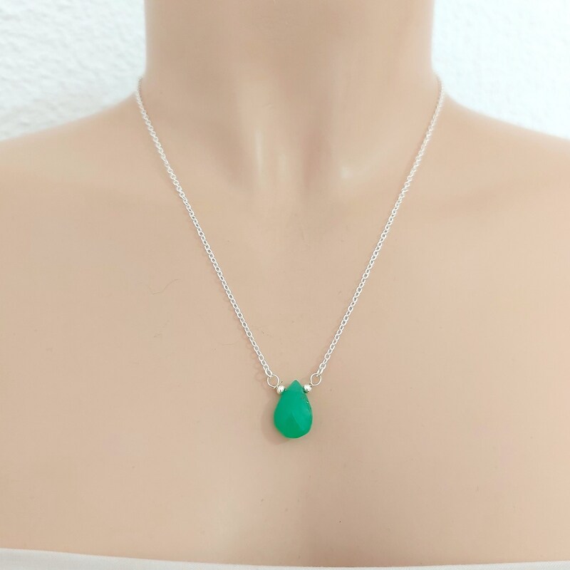 Chrysoprase Oval Mala Long Necklace main image 0