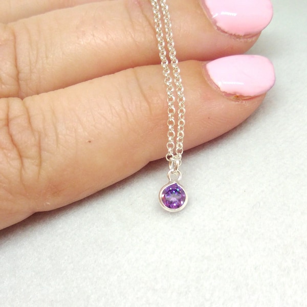 Amethyst necklace, amethyst pendant ,dainty necklace, choker necklace, Amethyst crystal ,tiny pendant, delicate necklace, purple necklace