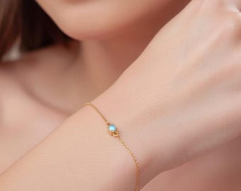Gold filled labradorite bracelet, dainty delicate gold bracelet, birthstone, gemstone, labradorite stone, birthstone bracelet