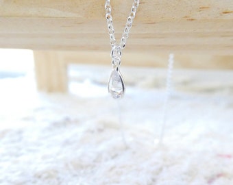 Sterling silver Crystal teardrop pendant necklace, crystal necklace, charm dainty necklace, gift for girlfriend, simple necklace