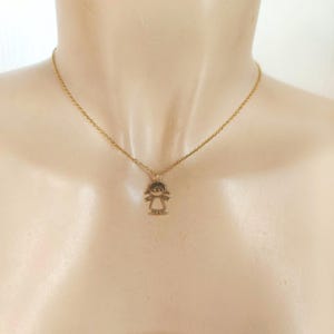 Girl charm necklace in gold filled , mom necklace , girl necklace , baby girl , grandma , grandmother gifts , necklace for mom