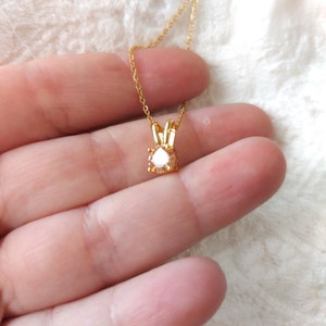 Topaas edelsteen hanger ketting in gold filled ketting, gouden ketting, gele topaas bedelketting, sierlijke topaas ketting, delicate ketting