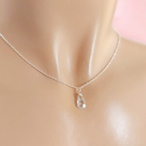 dainty crystal neckalce