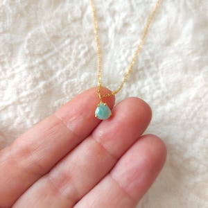 Natural aventurine gemstones in gold filled necklace, gemstone necklace, birthstone necklace, birth stone gifts, green gemstone