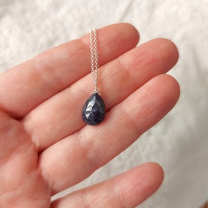 Natural Sapphire - Sterling Silver Necklace - Dainty Jewelry - Boho Jewellery - Blue Sapphire Pendant